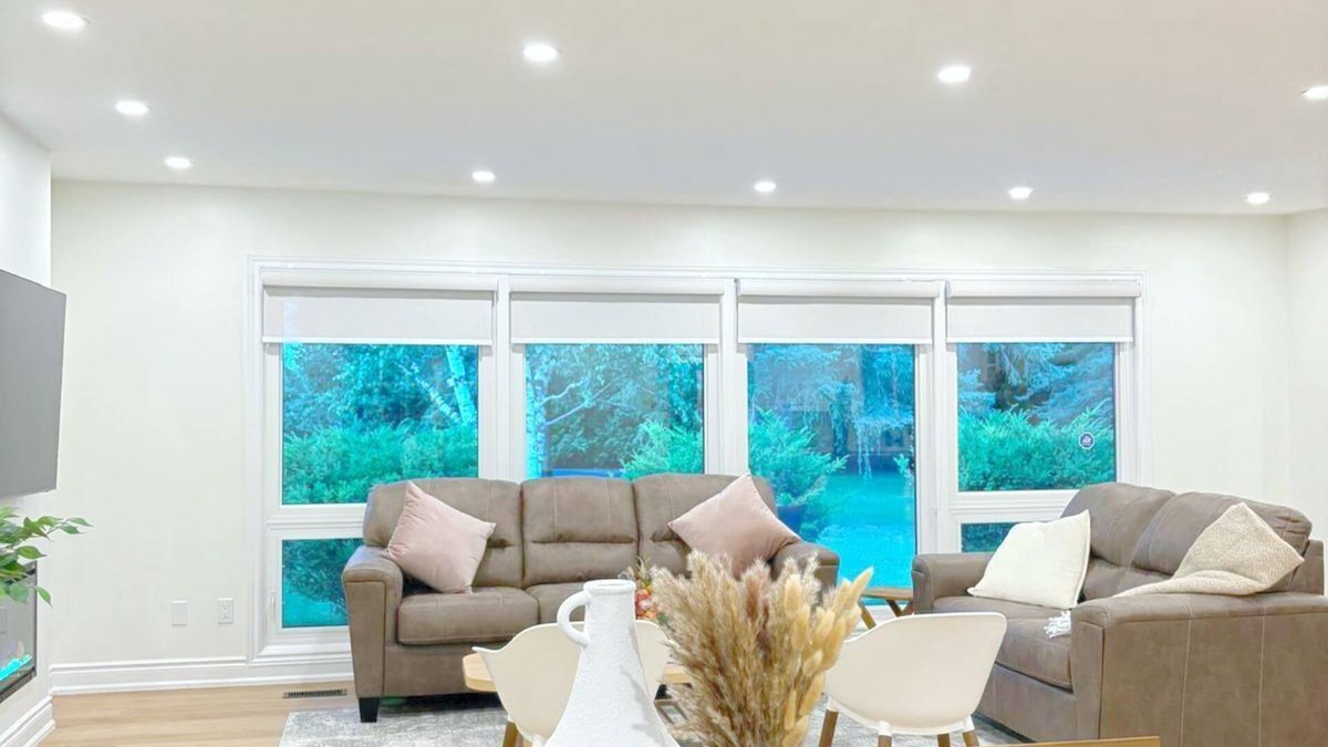 Caledon Cottage | Country Cottage Retreat with Swimming Pool, Pool Table and Arcade