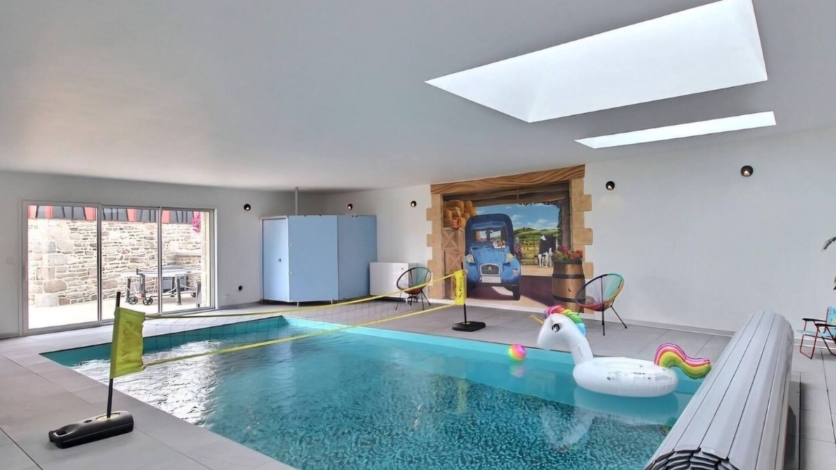 Bourbriac House | Country cottage with indoor pool La maison du Bonheur