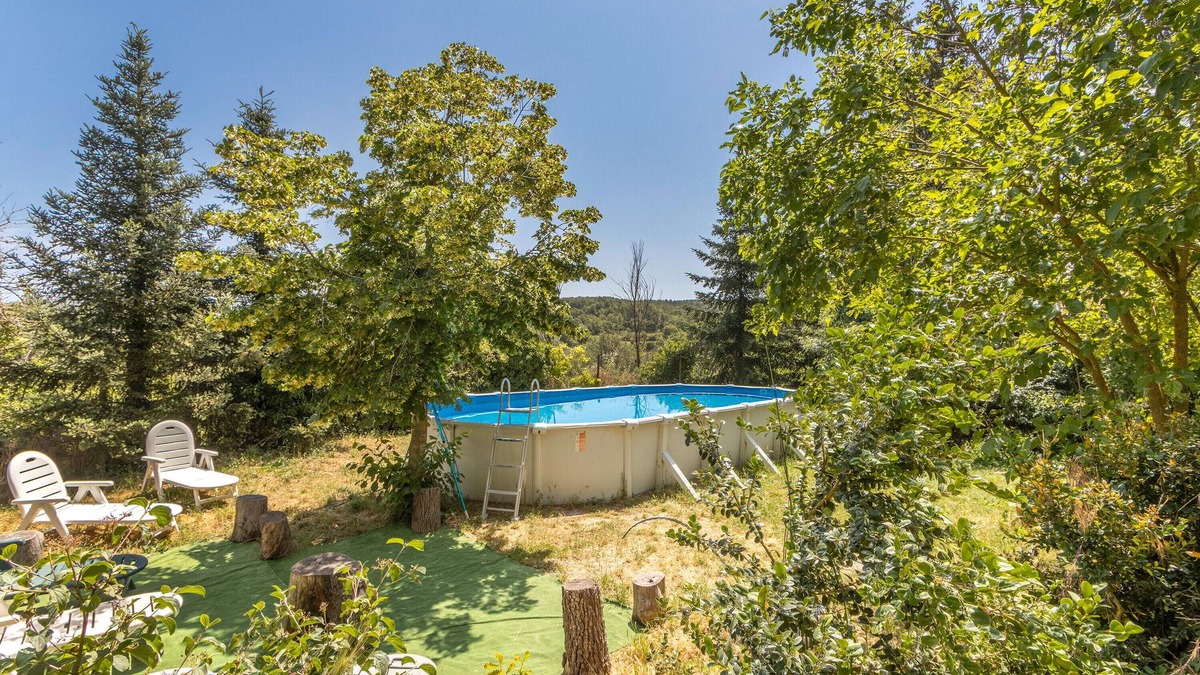 Pinell de Solsones House | Country House 'El Torrent' with Mountain View, Private Pool and Wi-Fi