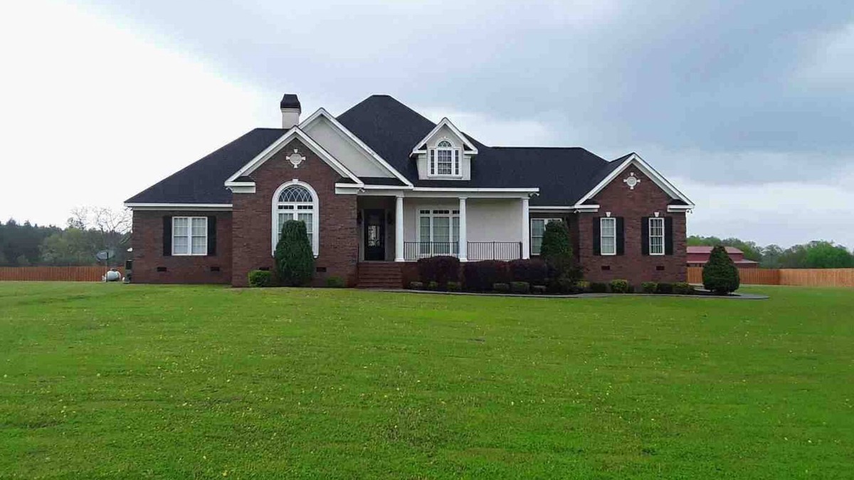 Keysville House | Country Estate Just in Time For The Masters Golf Tournament!