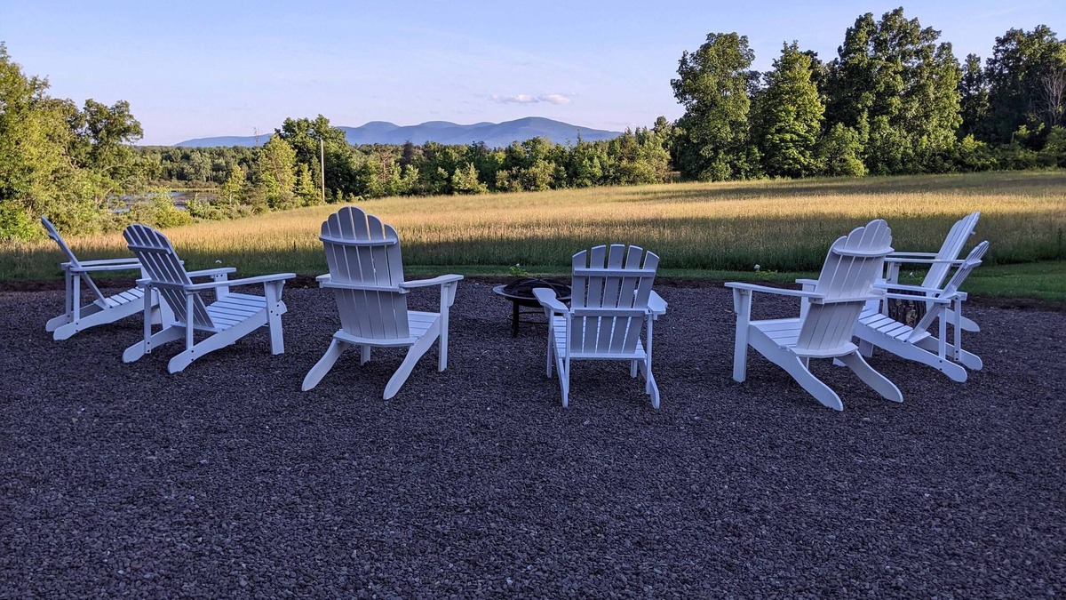 Medusa Other | Country Farmhouse on 110 Acres Overlooking the Catskill Mountains