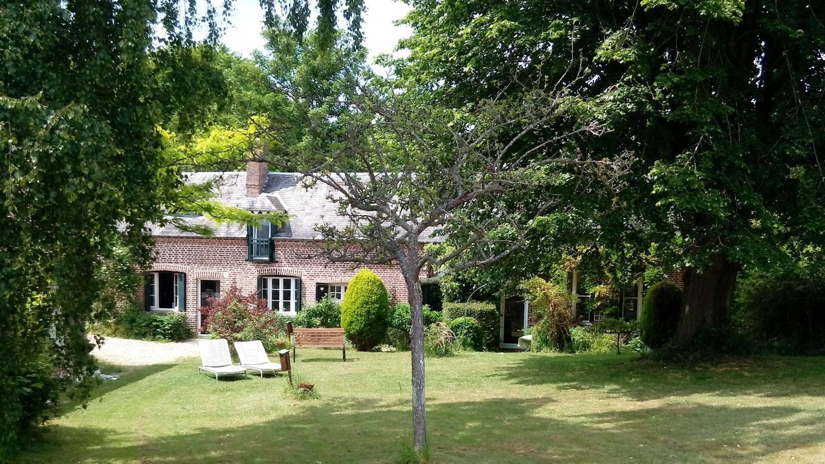Saint-Cyr-la-Campagne House | Country house in Normandy