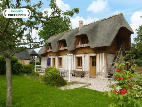 Saint-Martin-aux-Buneaux House | Country House in Normandy near Étretat