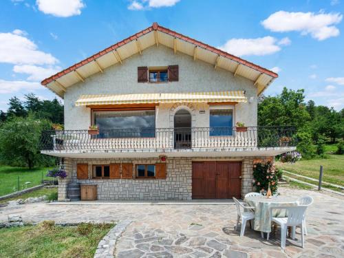 Saint-Julien-du-Verdon House | Country House in Saint-Julien near Verdon Park