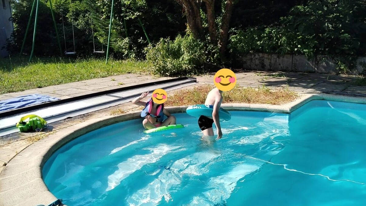 Saint-Martin-d'Heres House | Country house with swimming-pool & kids playground
