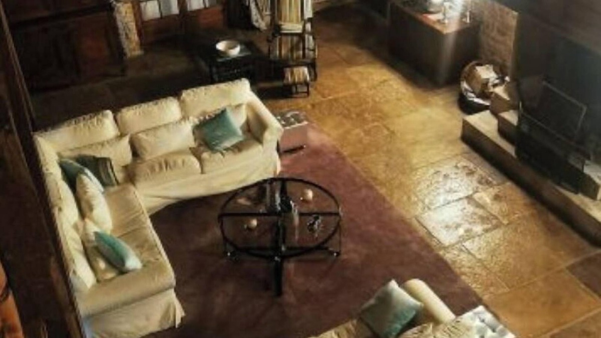 Isomes House | Country home