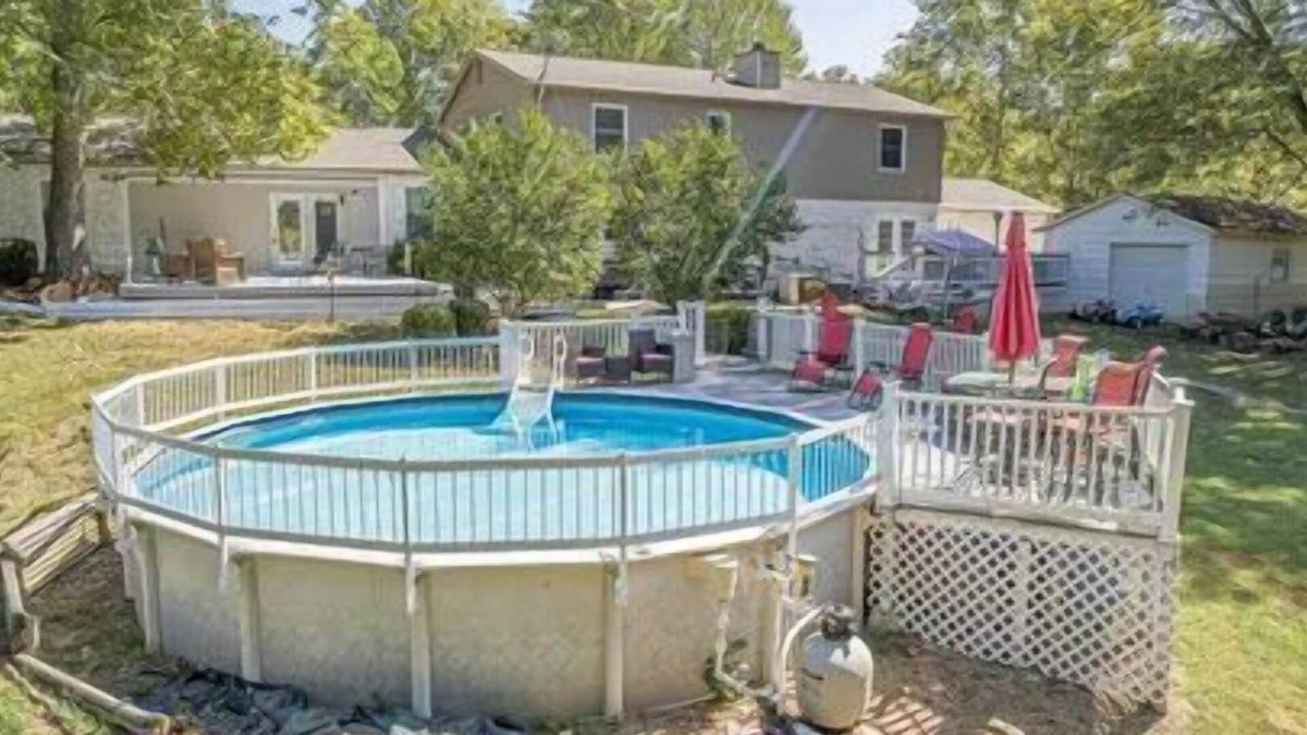 Inglefield House | Country Homeplace 4-bedroom Pool-HotTub pets ok Near Toyota