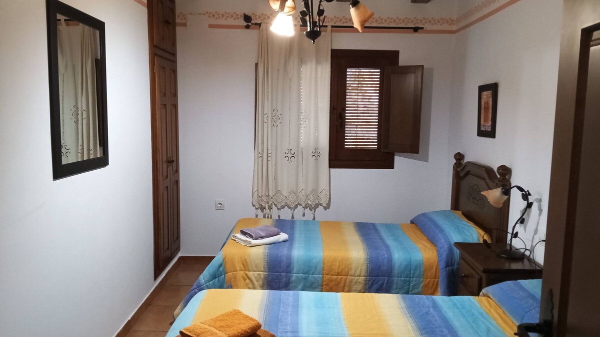 Pina de Montalgrao House | Country House 'La Cisterna II'