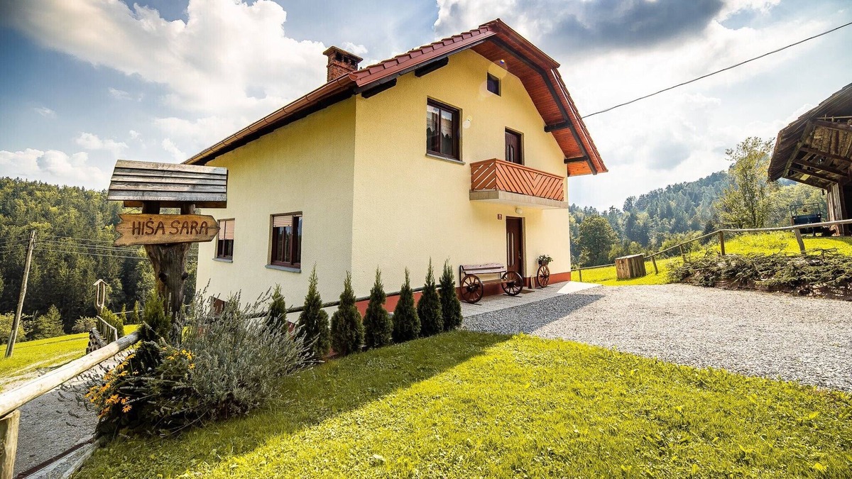 Vidrga House | Country House Sara with three Bedrooms