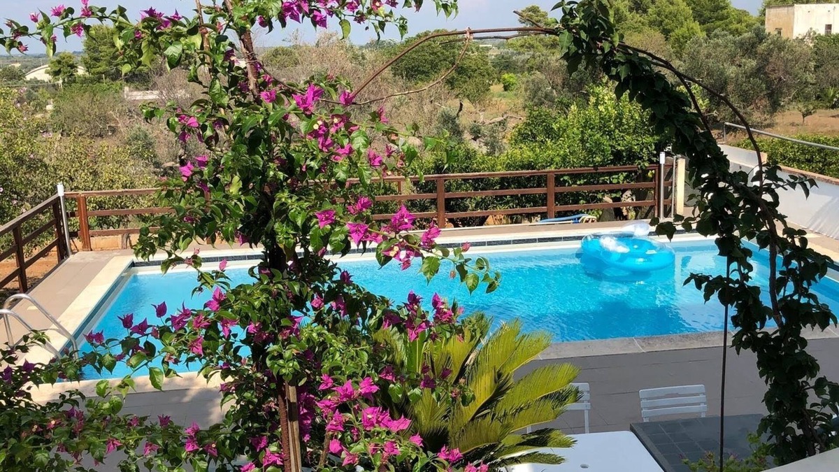 Neviano House | Country House 15 km from Gallipoli with private pool The Blue House