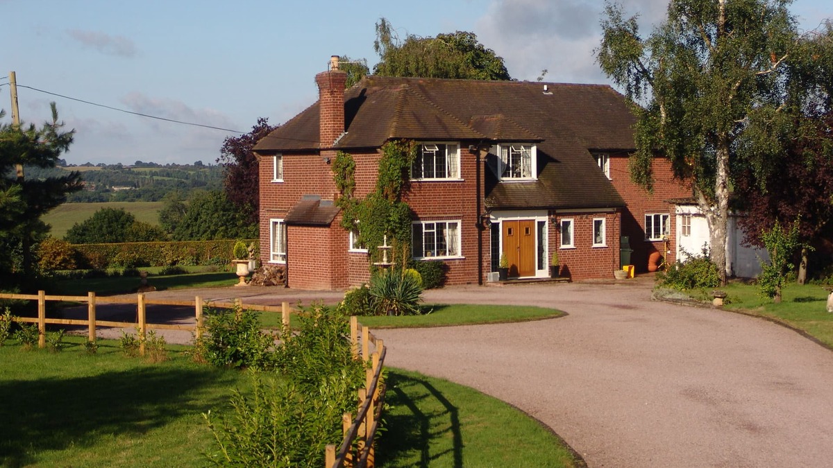 Uckington House | Country House between Stratford Upon Avon and Warwick, Superb Views, Sleeps 8-10