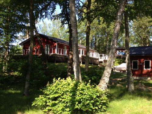Hastveda House | Country House by the lake
