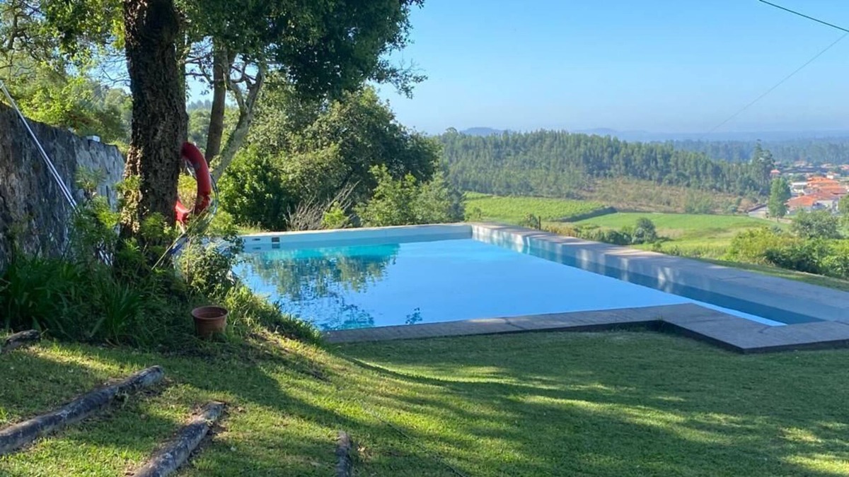 Barcelos Villa | Country House 'Casa da Mata da Ribeira' with Sea View, Large Pool & Wi-Fi