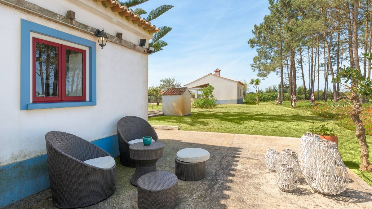 Cabeco de Aguia Villa | Country House 'Casa Do Pinhal' with Sea View, Private Pool and Wi-Fi