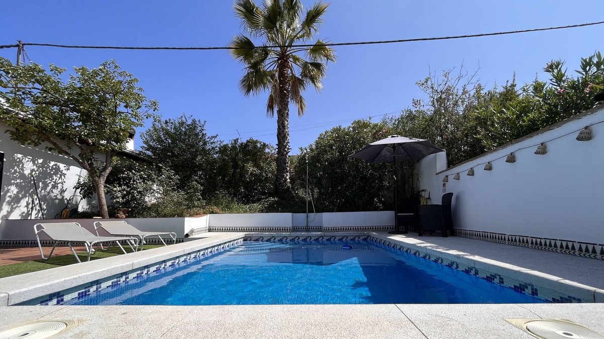 Loja Villa | Country House "Casa Jasmin" with Mountain View, Private Pool & Wi-Fi