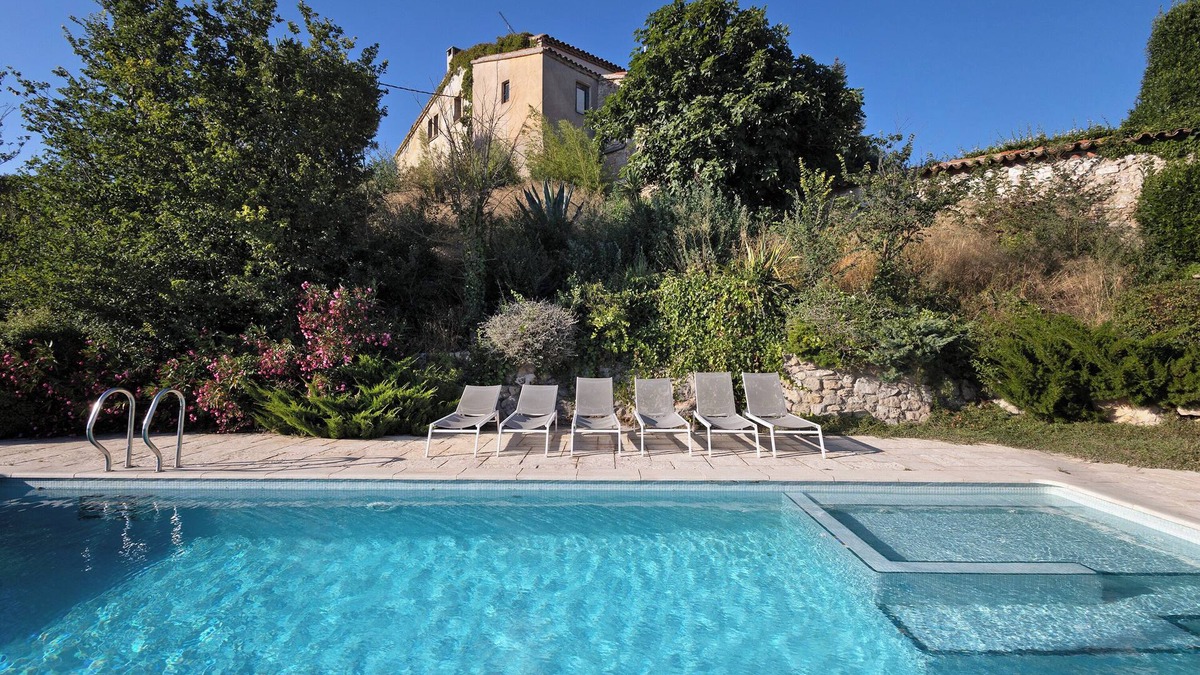 El Bruc House | Country House 'Casa Espigol' with Mountain Views, Private Pool and Wi-Fi