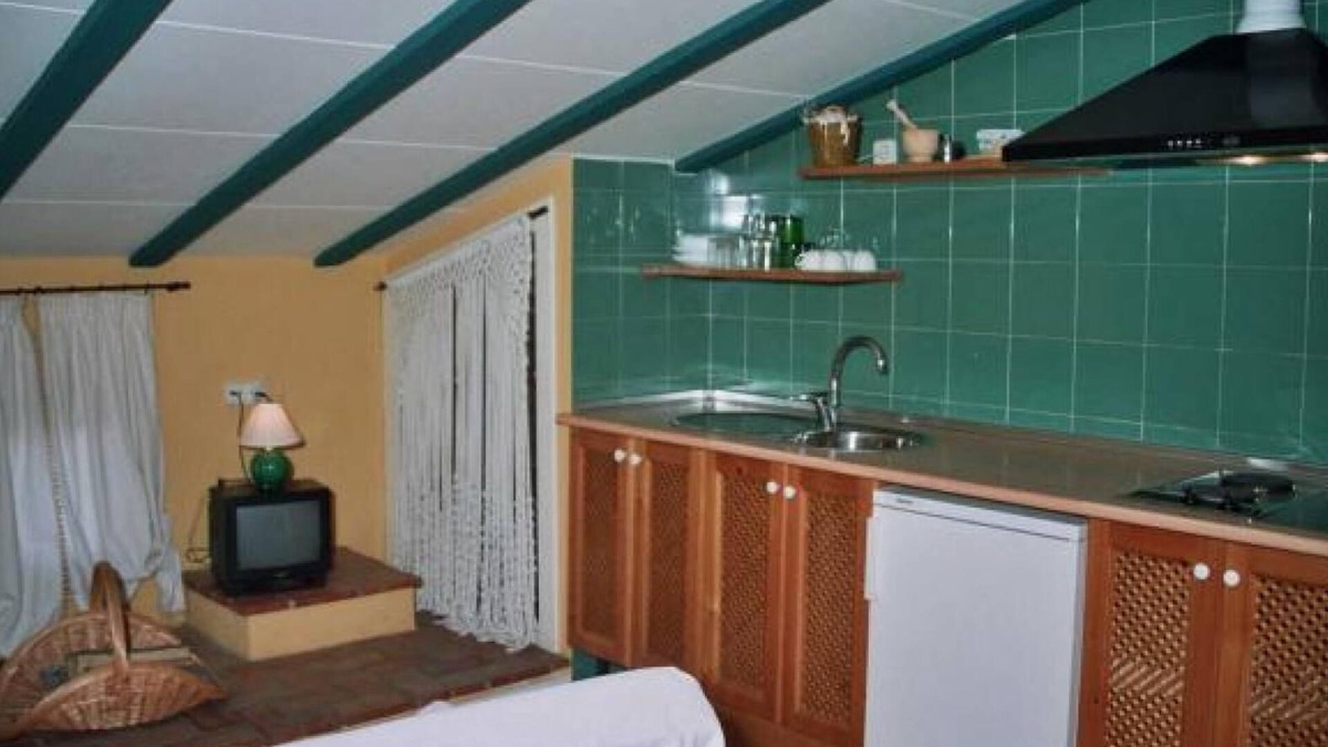 Morella House | Country House 'Casa Verde' with Mountain View, Private Terrace and Wi-Fi