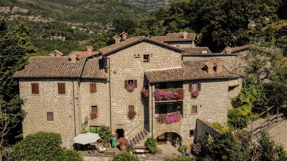 Roccafluvione House | Country House/Farm House in Forcella with 2 bedrooms sleeps 5