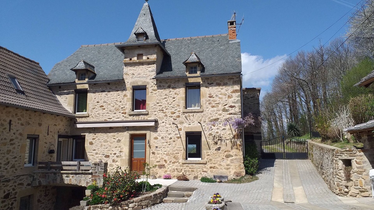 Compolibat House | Country house for 6 to 13 people