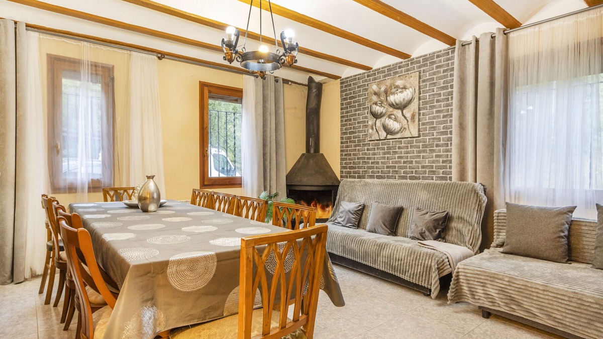Oden Villa | Country House 'Gran Parents' with Lake View, Wi-Fi and Air Conditioning