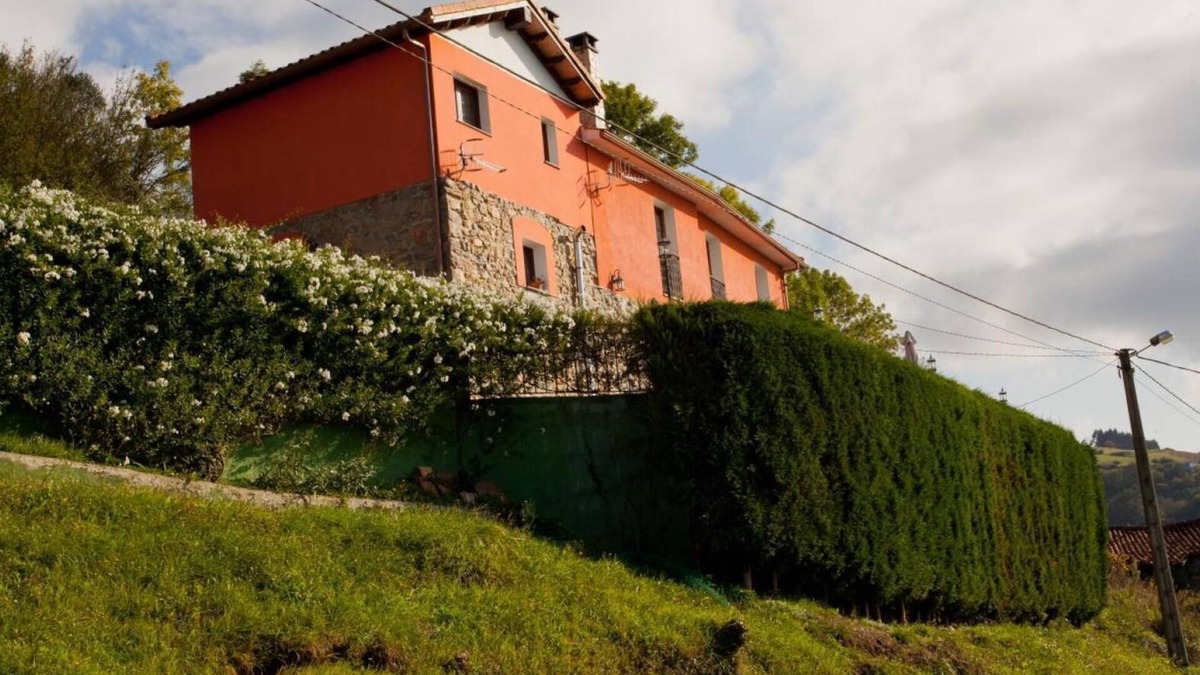 Bohiles House | Country House 'Iberia' with Mountain View, Private Terrace and Private Garden
