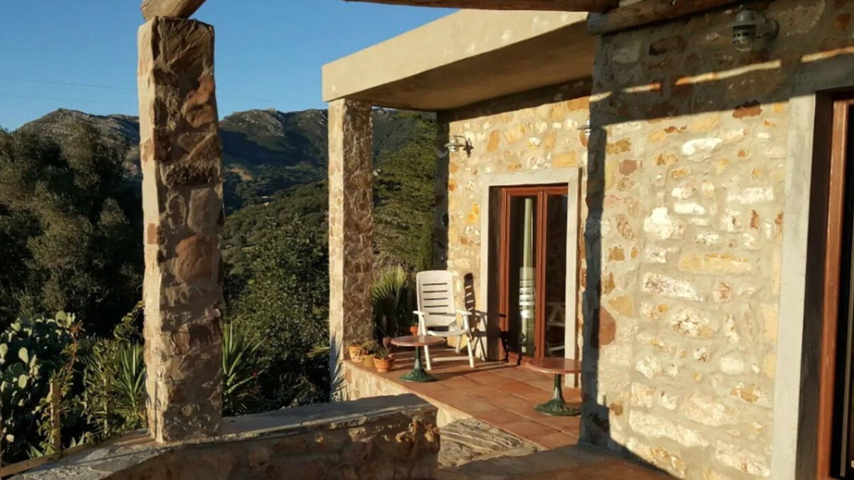 Tarifa Cottage | Country house in the nature park spectacluar views and large garden