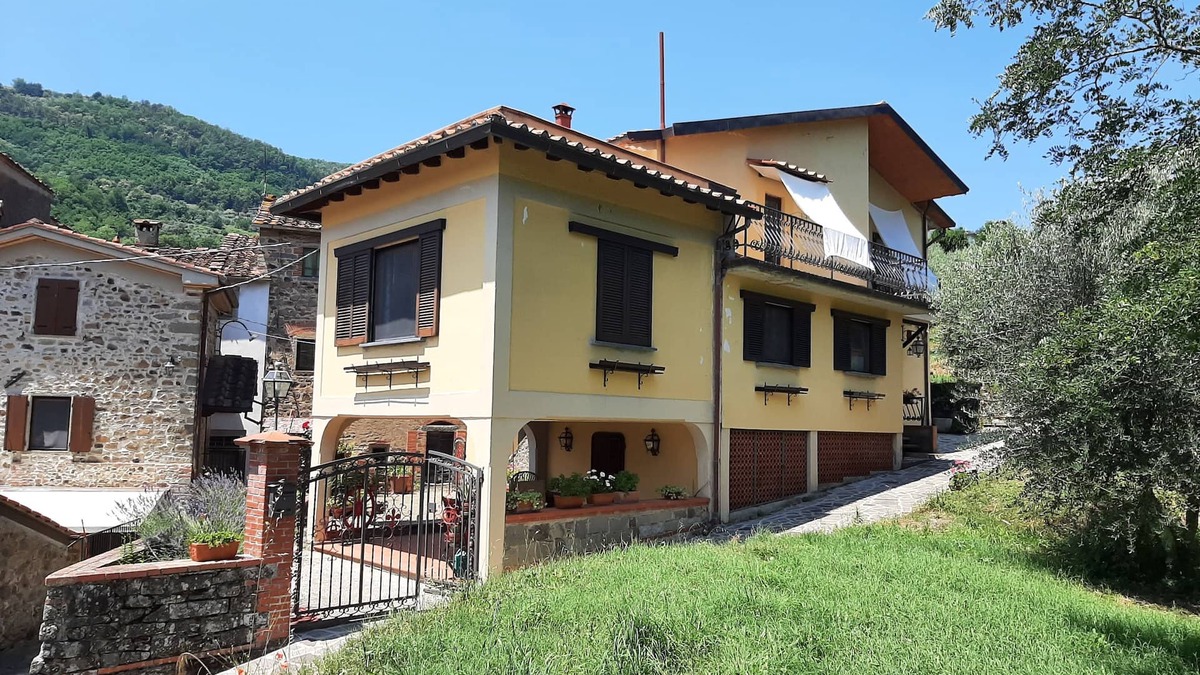 Marliana House | Country house in Tuscany, quiet and comfortable - lower floor