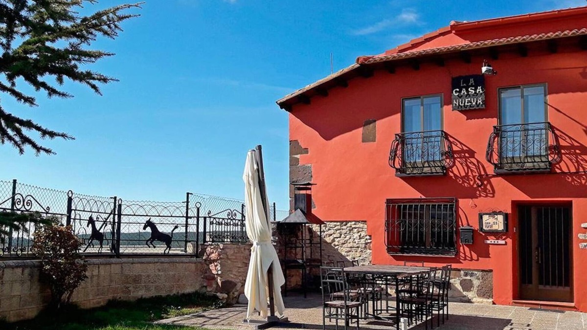 Abejar House | Country House 'La Casa Nueva' with Private Terrace, Wi-Fi and Air Conditioning