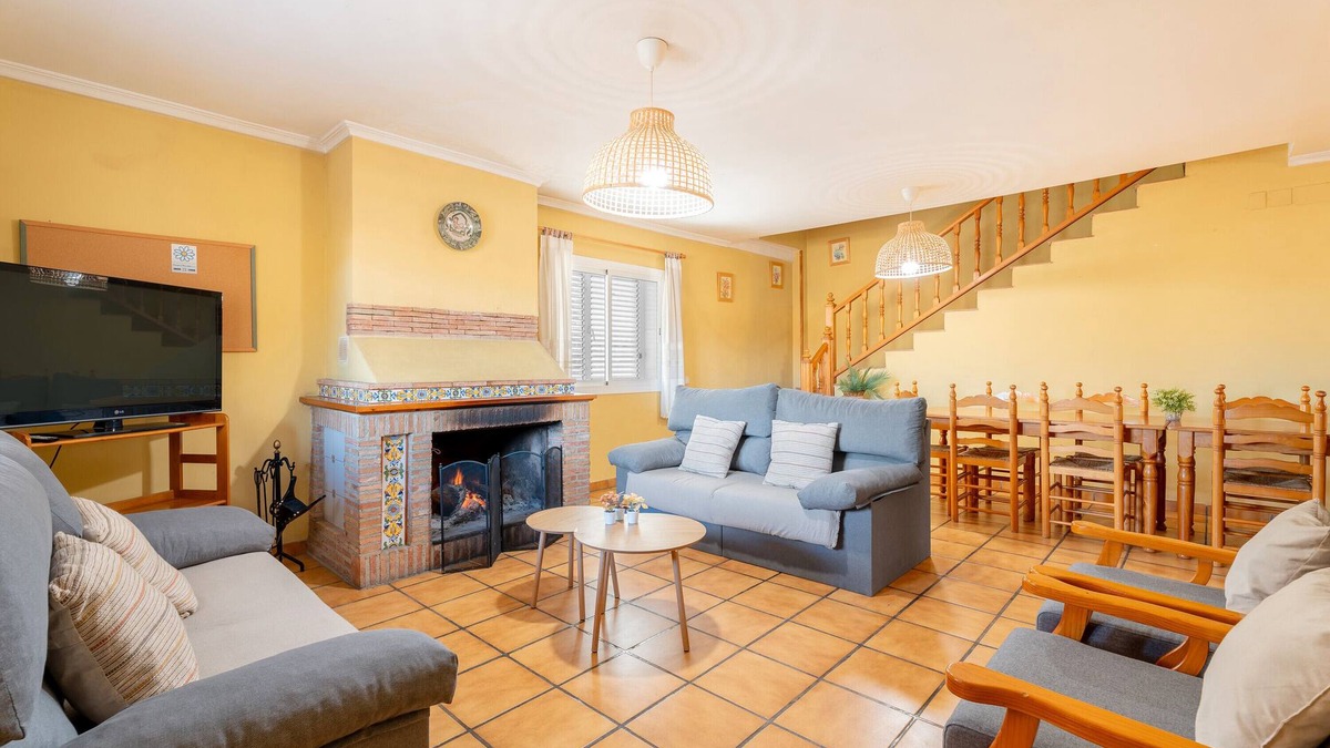 Chera House | Country House 'La Casona' with Mountain View, Wi-Fi and Air Conditioning
