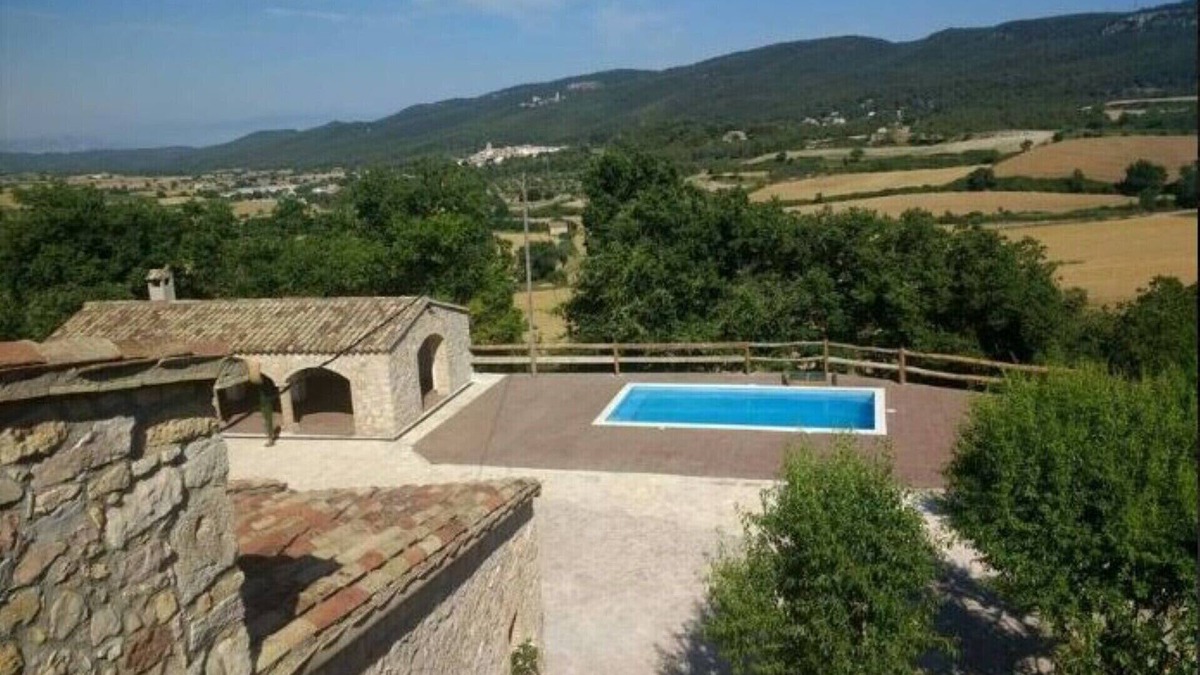 La Llacuna Cottage | Country house Marimon in La Llacuna
