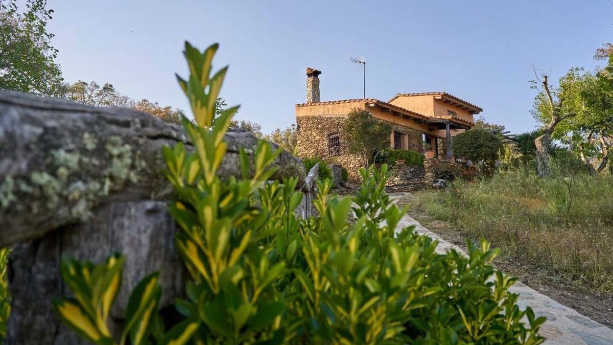 Fuenteheridos House | Country House 'Navalgatos' with Mountain View, Private Pool and Private Terrace