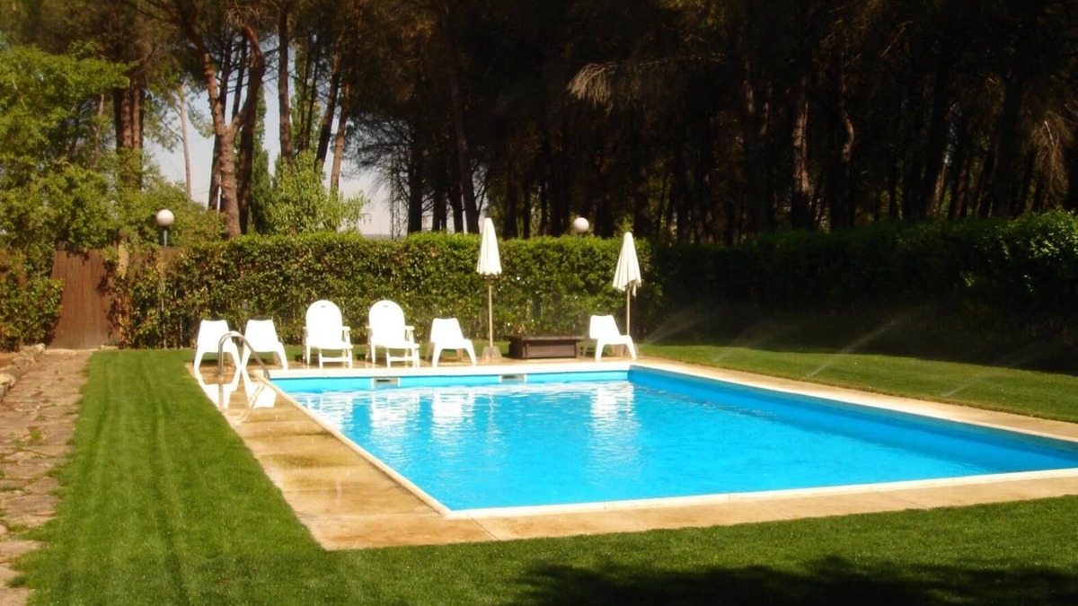 Traspinedo House | Country House 'Ribera Del Duero' with Mountain View, Private Pool and Private Garden