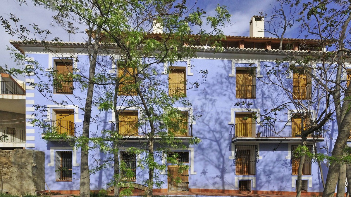 Relleu House | Country House 'Vivienda El Celler' with Private Garden, Balcony and Wi-Fi