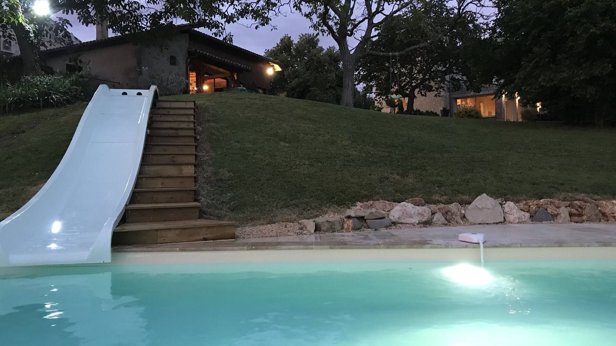 Saint-Pastour House | Country house with swimming pool and slide, golf course 6km