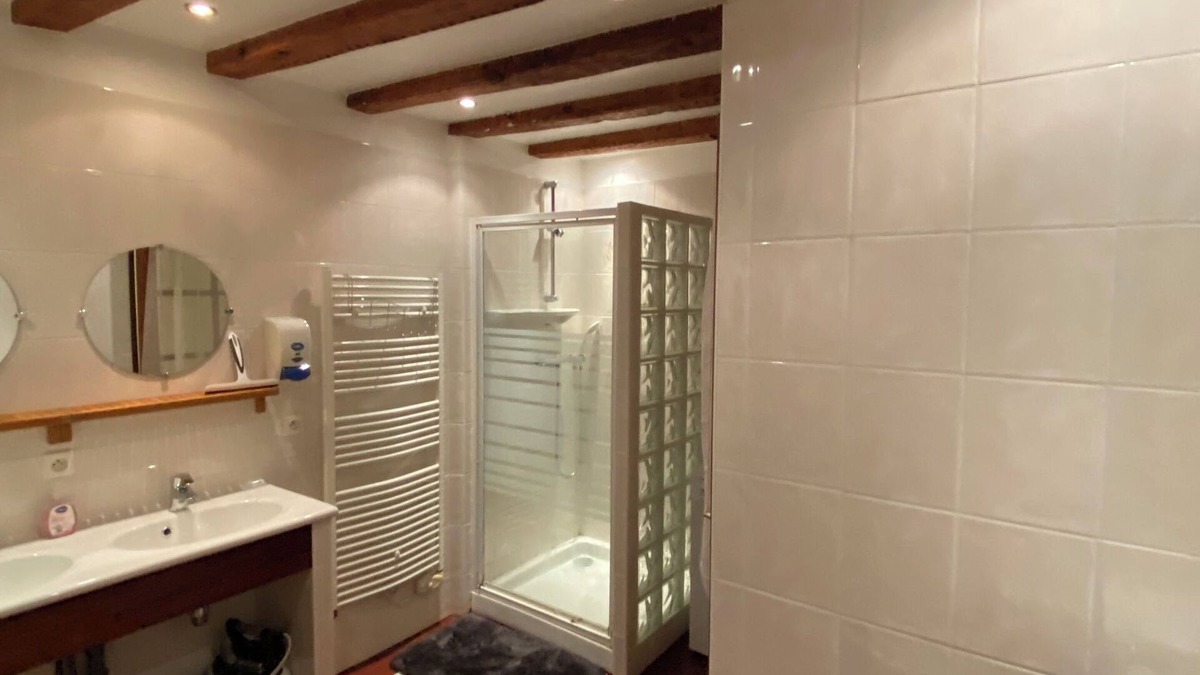 Courgivaux House | Country house with garden and swimming pool