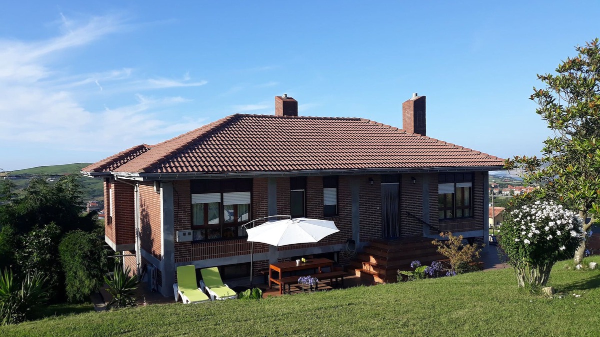 Miengo House | Country house with magnificent sea views near beaches. G-12029