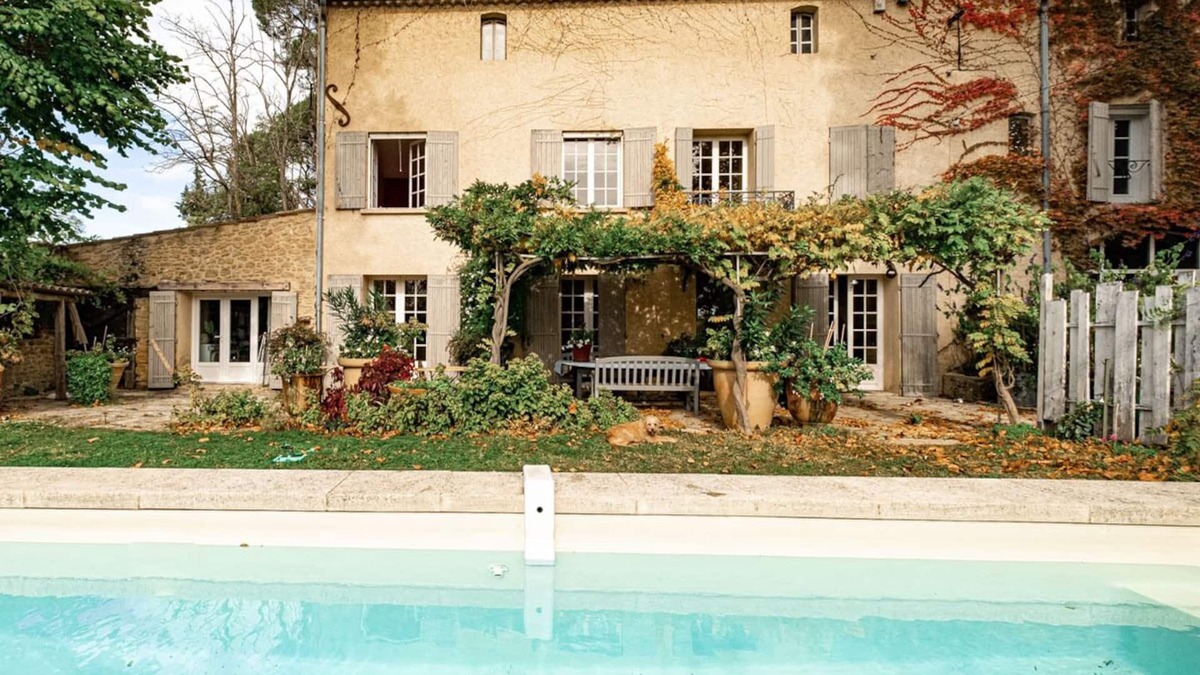 Sarrians House | Country house with pool at the foot of Mont Ventoux in the heart of the Vacqueyras wine region