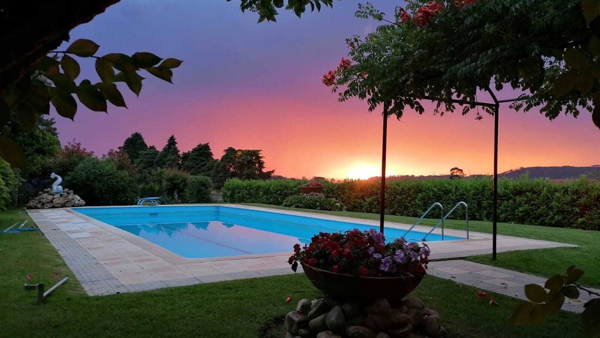 Sao Simao de Litem House | Country house with pool and garden.
