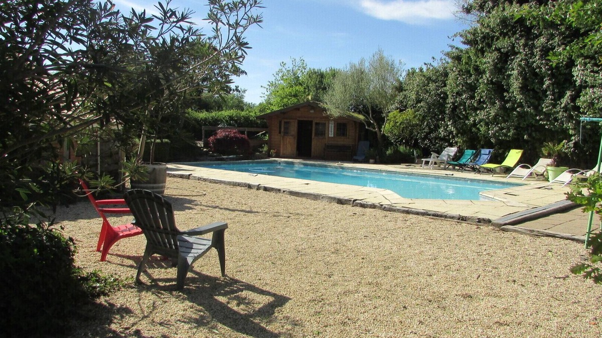 Mache House | Country house with private pool, sleeps 10, calm and rest, Mache