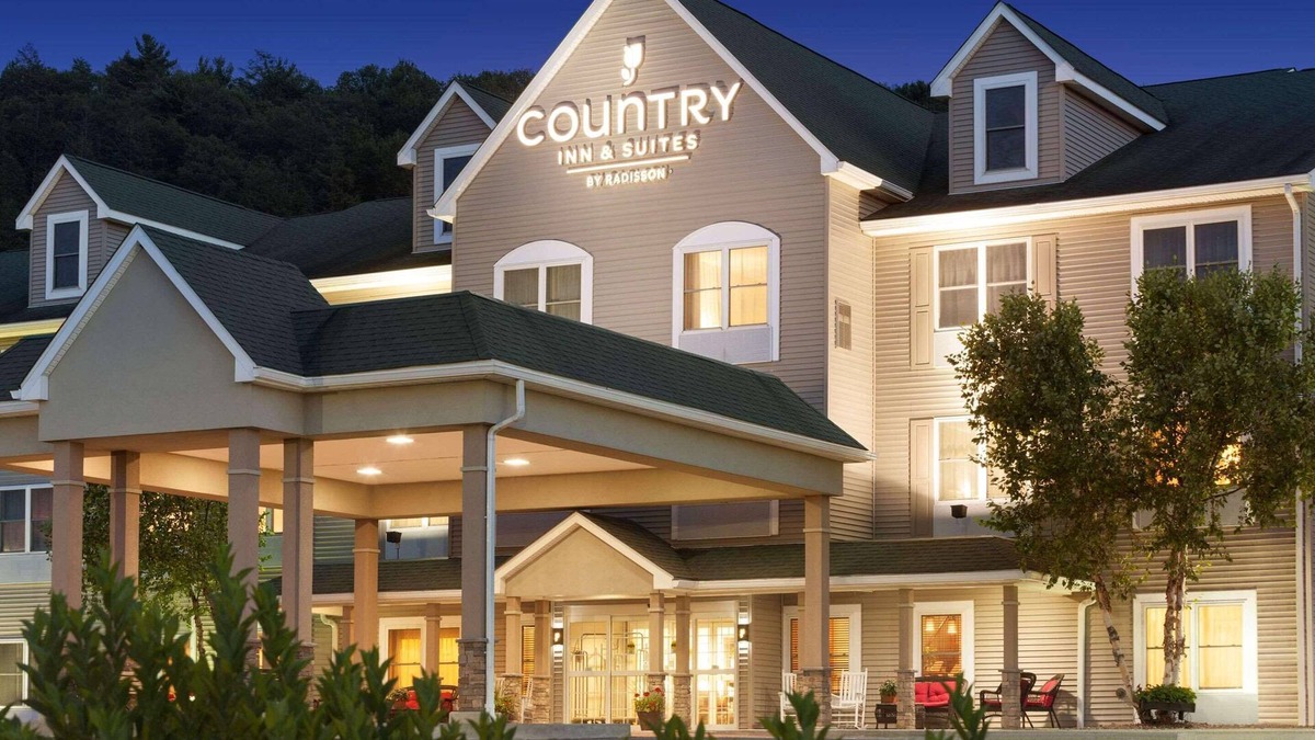 Lehighton Hotel | Country Inn & Suites by Radisson, Lehighton (Jim Thorpe), PA