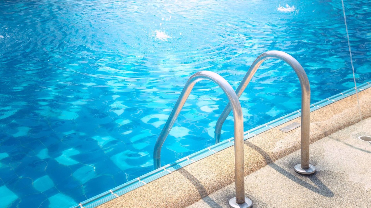 Gurugram Hotel | Country Inn & Suites by Radisson, Gurugram Sector 12