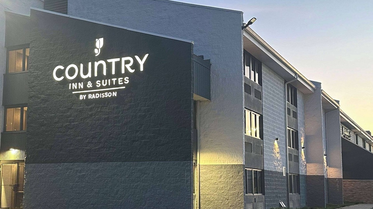 Spring Hill Hotel | Country Inn & Suites By Radisson, Dunbar - Charleston
