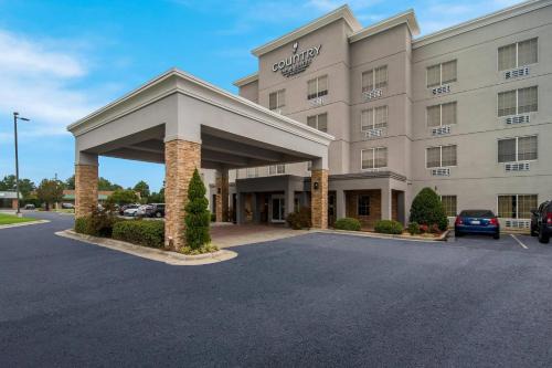 Goldsboro Hotel | Country Inn & Suites by Radisson, Goldsboro, NC
