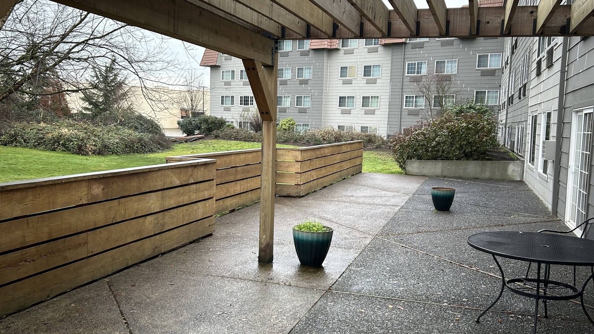 East Columbia Hotel | Country Inn & Suites by Radisson, Delta Park North Portland