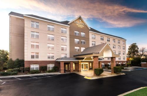 Huntersville Hotel | Country Inn & Suites by Radisson, Lake Norman Huntersville, NC