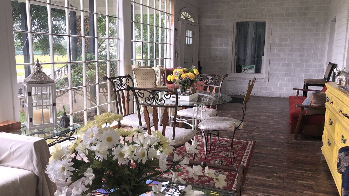 Collins House | Country Life and The Great Outdoors