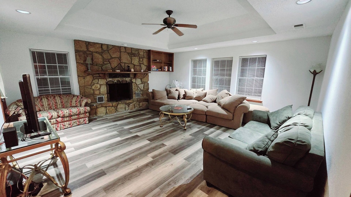 Roanoke Other | Country Living at its Best!