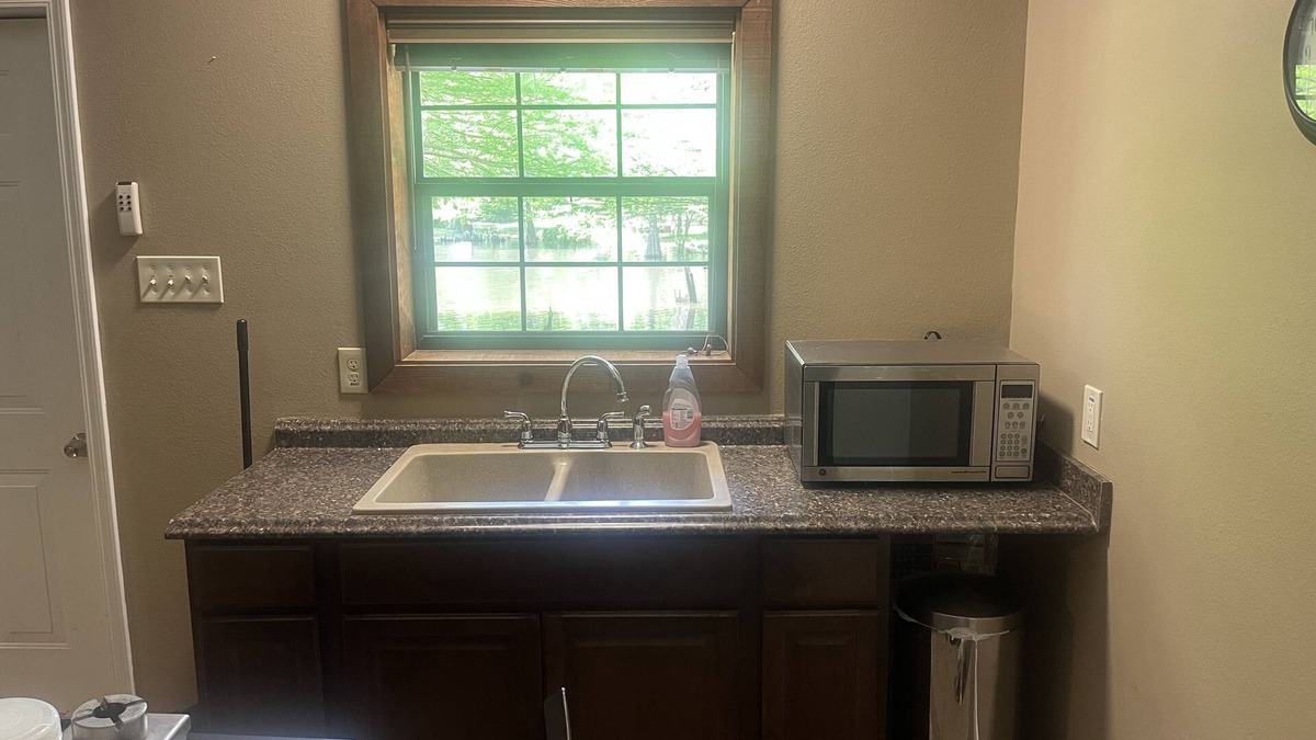 Bethany House | Country Living - Cabinet Experience