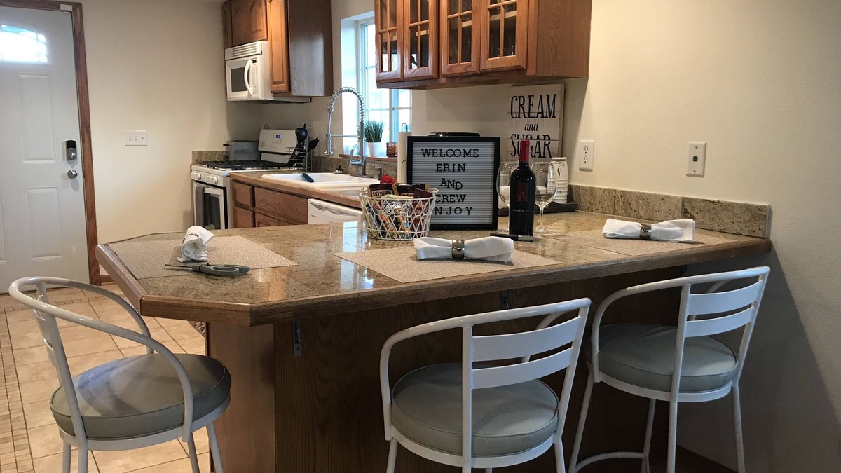 Racine House | Country Living! Professionally Cleaned, Self Check In - Sleeps 6