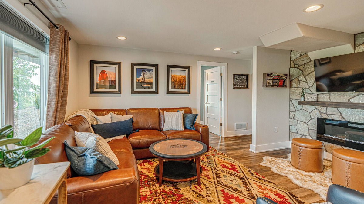 Menoken Other | Country Living with Modern Amenities and Hot Tub